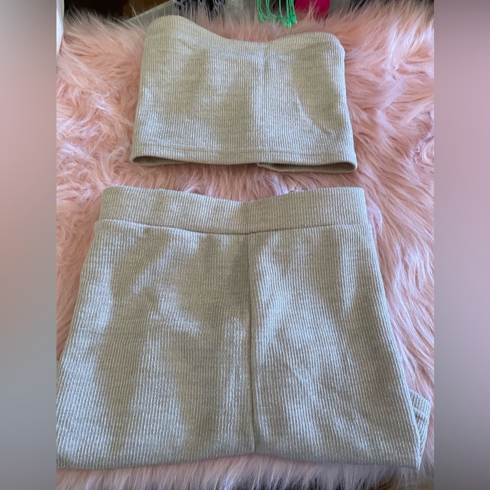 One cute little number. Plus size under garments. Beige shorts and tube top.